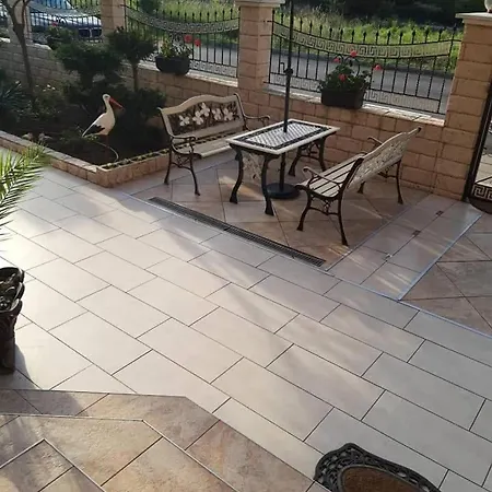 Hotel семеен вермона 2*