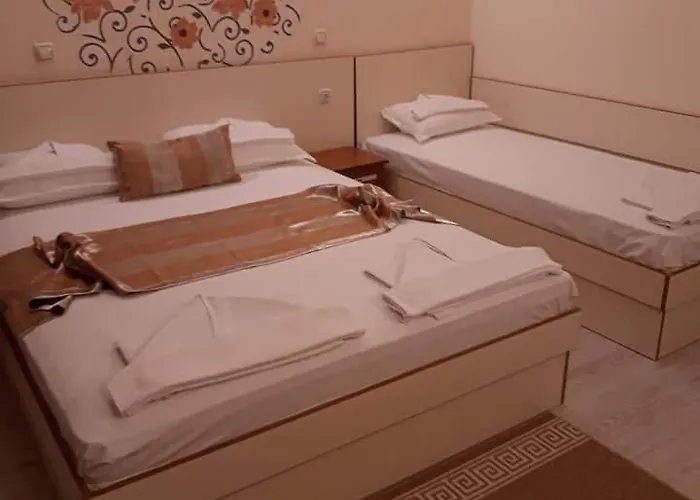 Hotel семеен вермона 2*