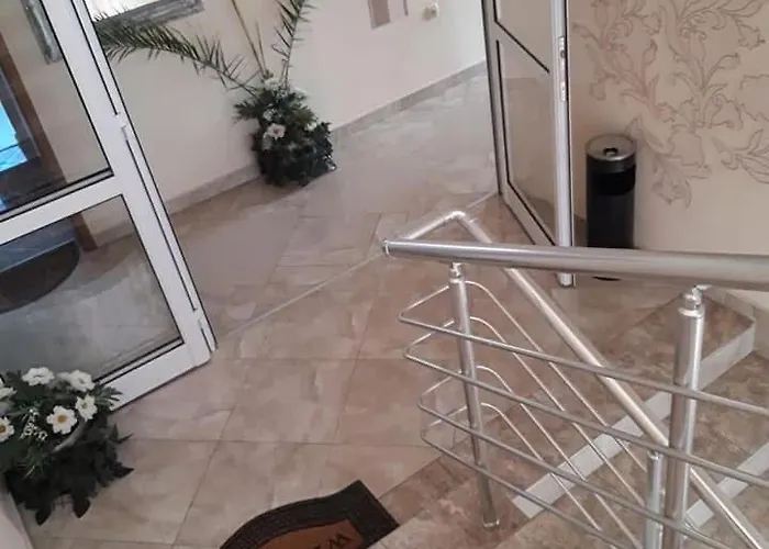 فندق семеен вермона بريمورسكو